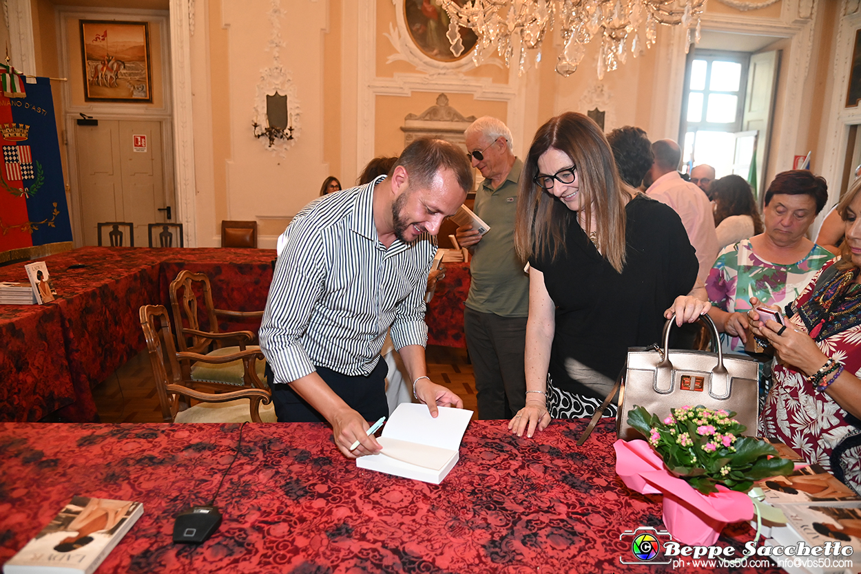VBS_3389 - Presentazione libro 'Lady B.' di Leopoldo Aversente.jpg
